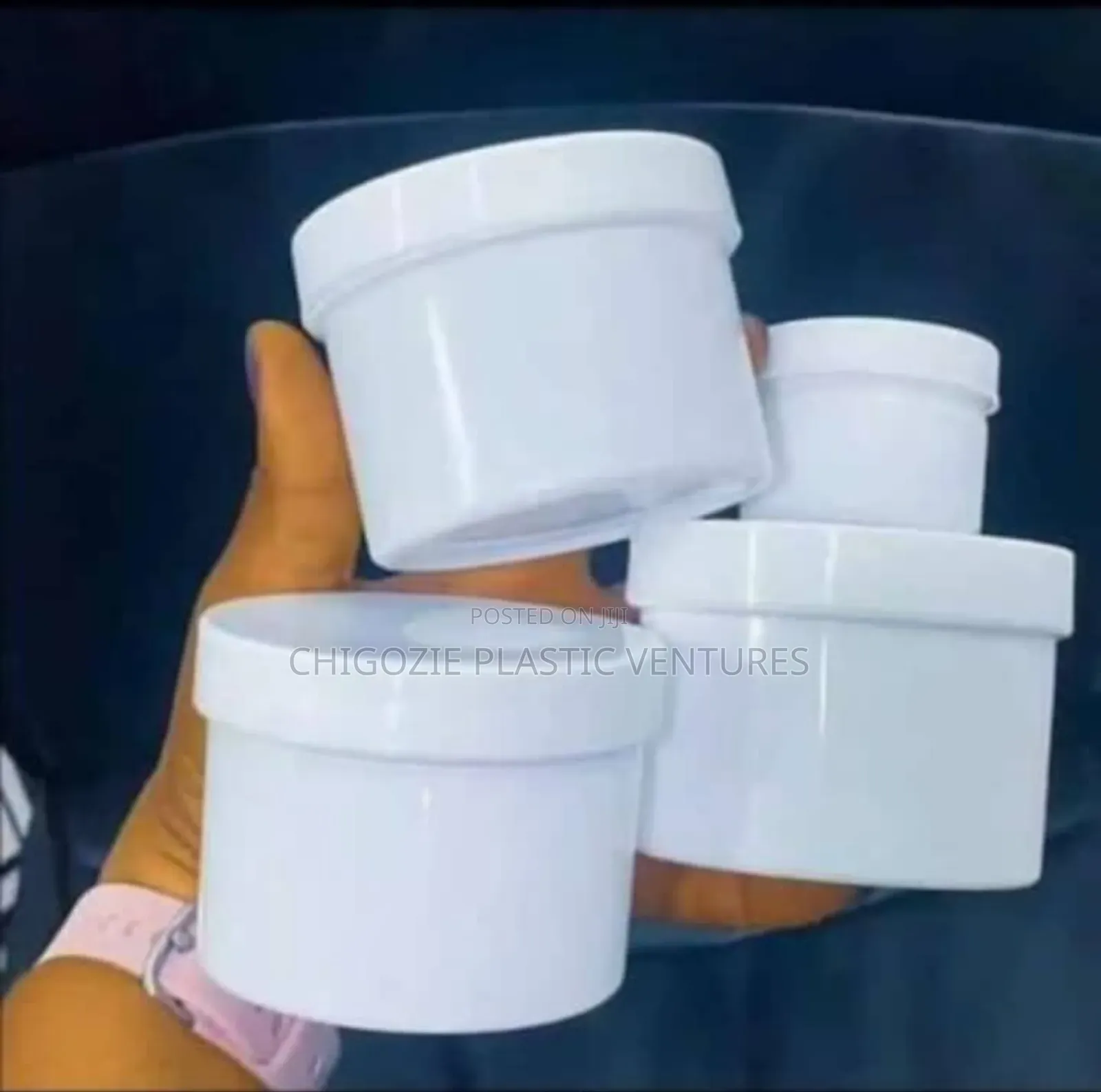 C250 Cup Container