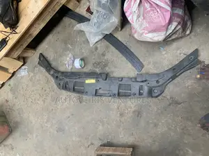 Radiator Plastic for Highlander 2008