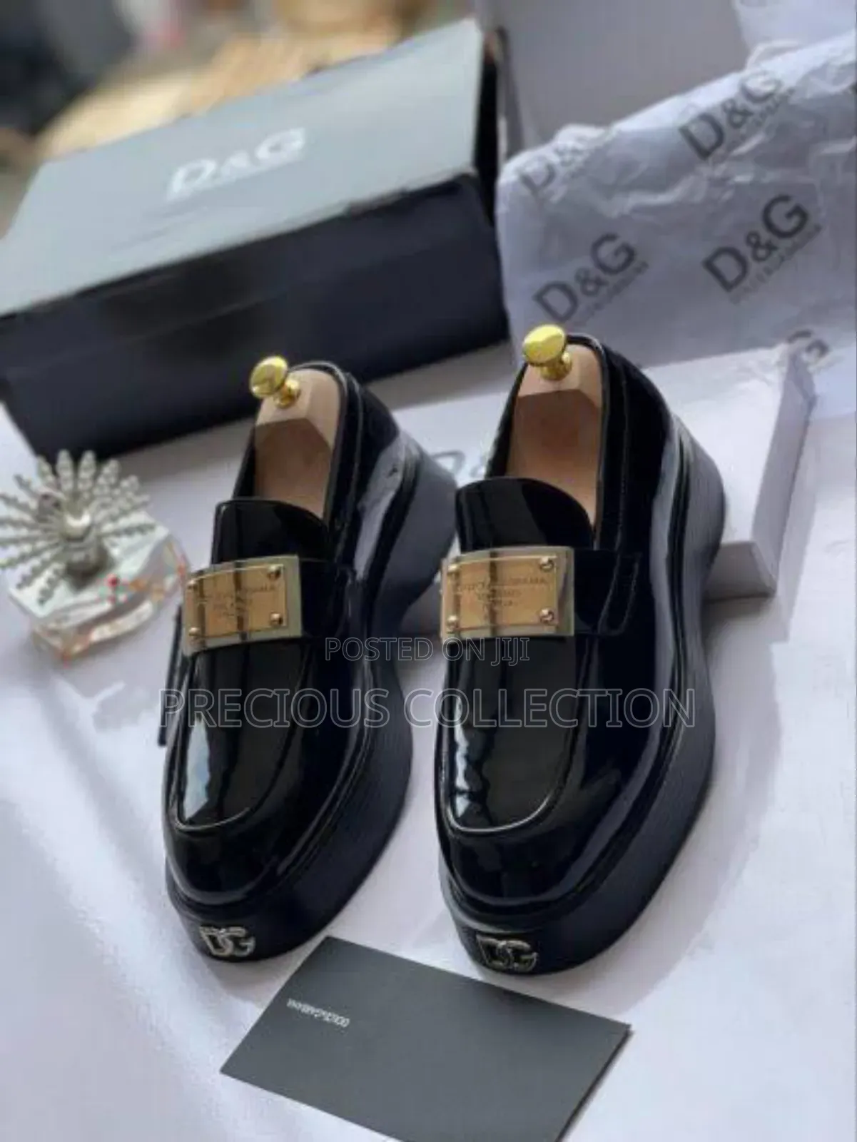 Men's D G Classic Leather Pull on Shoes