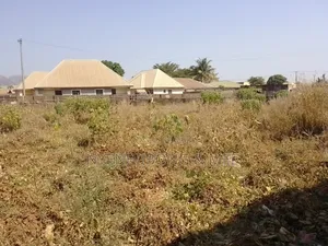 Land for Sale 1000sqm.