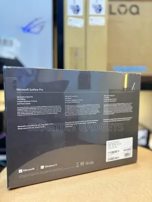 New Microsoft Surface Pro 16GB Qualcomm Snapdragon X Plus SSD 512GB