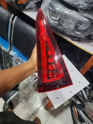 GLE63 2021driver Side Boot Light