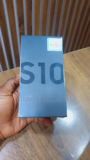 New Samsung Galaxy S10 128 GB Black