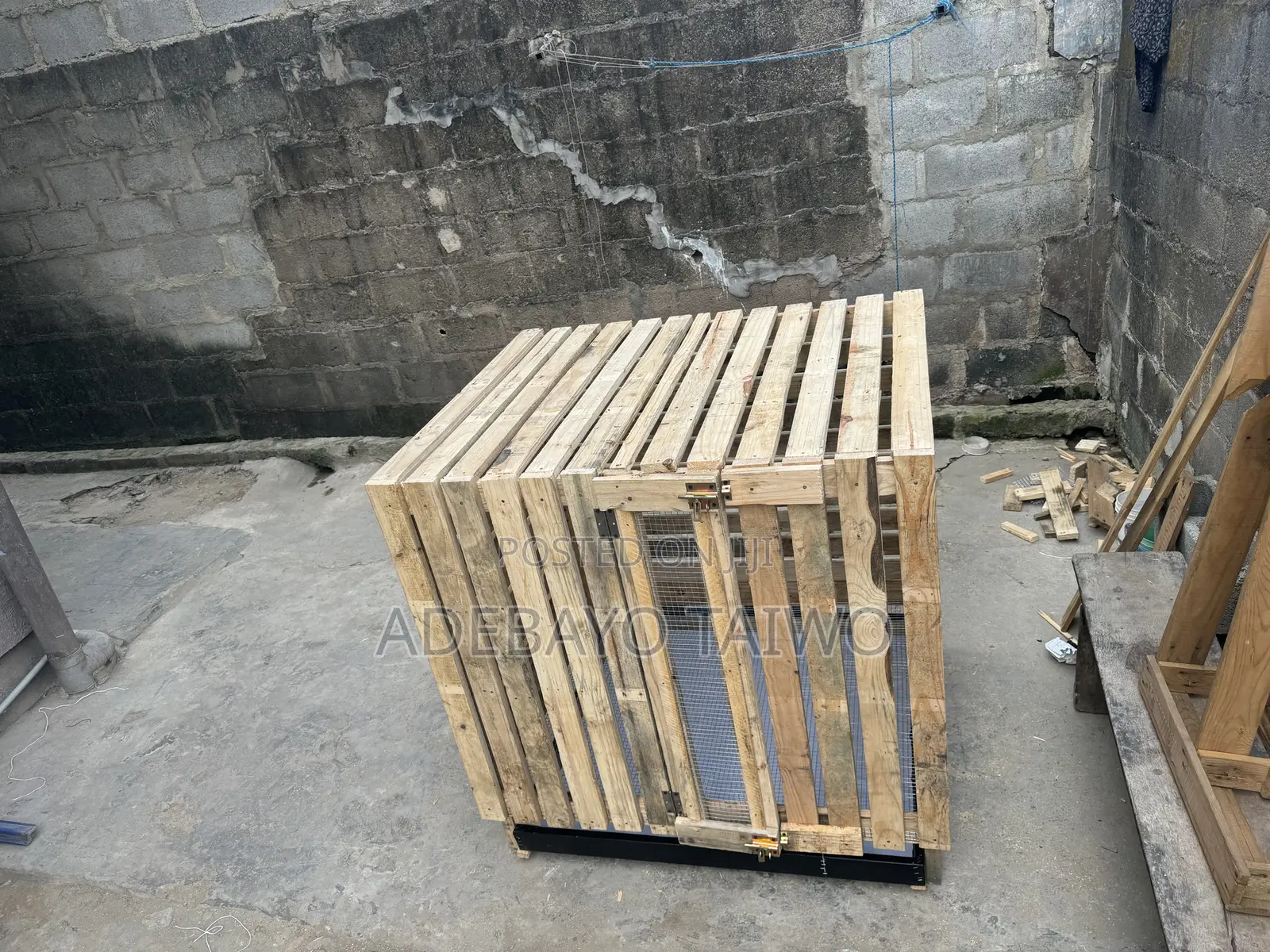 Pallet Wooding Cage for Dogs