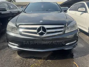 Mercedes-Benz C350 2010 Gray