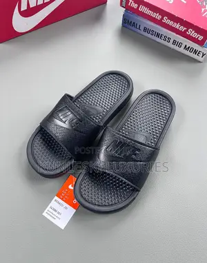 Original Nike Benassi Slides Collections