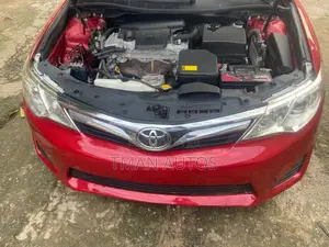Toyota Camry 2012 Red
