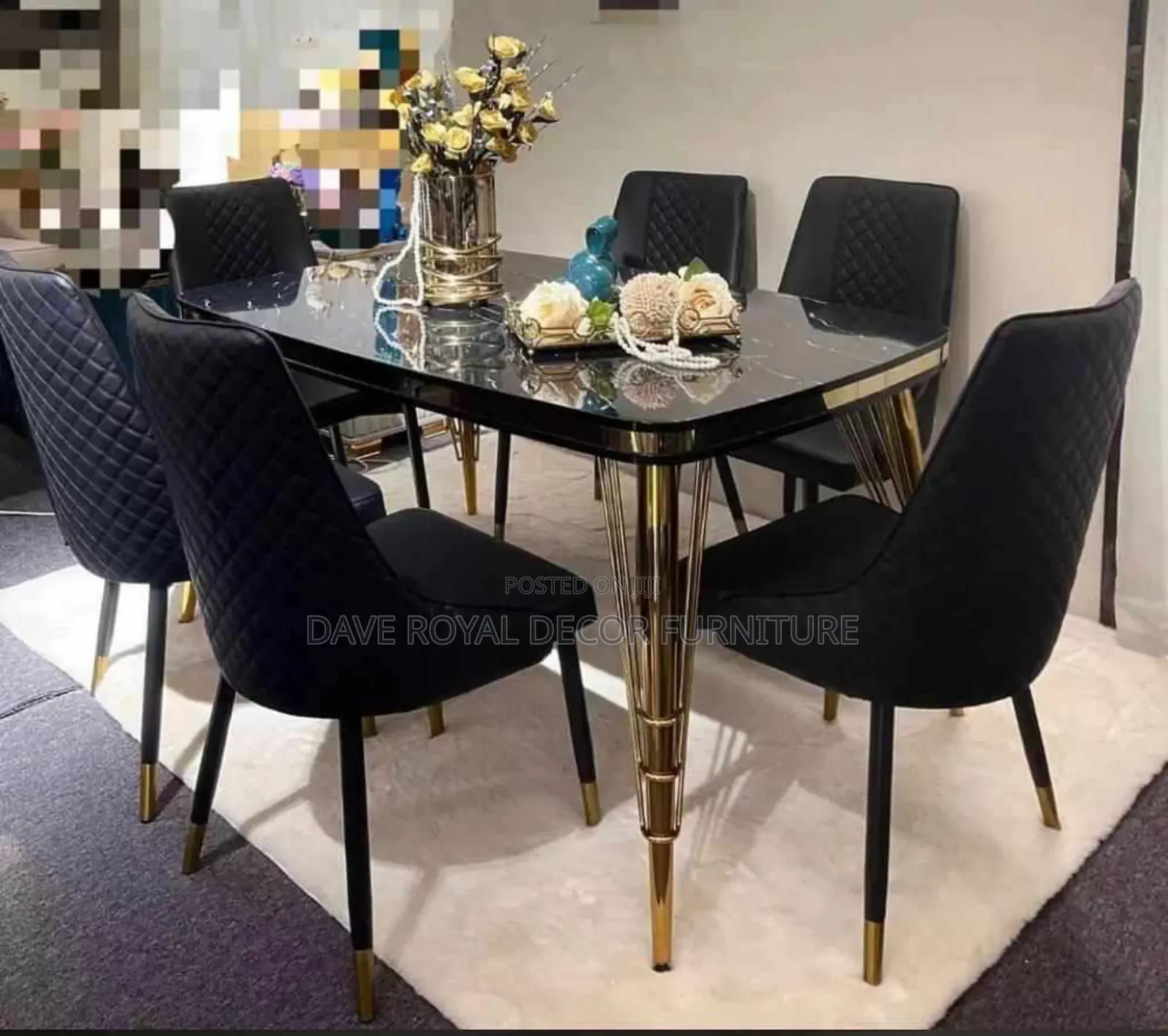 Quality Dinning Table by 6 Seaters