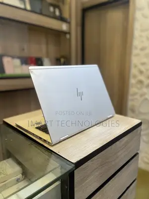 Photo - Laptop HP EliteBook X360 1030 G2 16GB Intel Core I7 SSD 1T