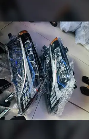 Latest Upgrade Headlight Venza 2009-015
