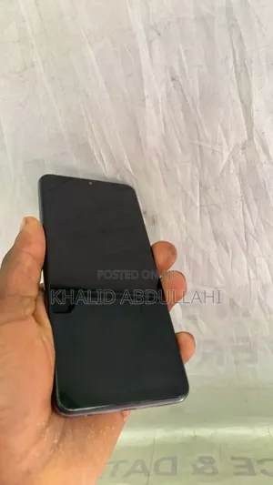 Photo - Samsung Galaxy A32 5G 128 GB Gray