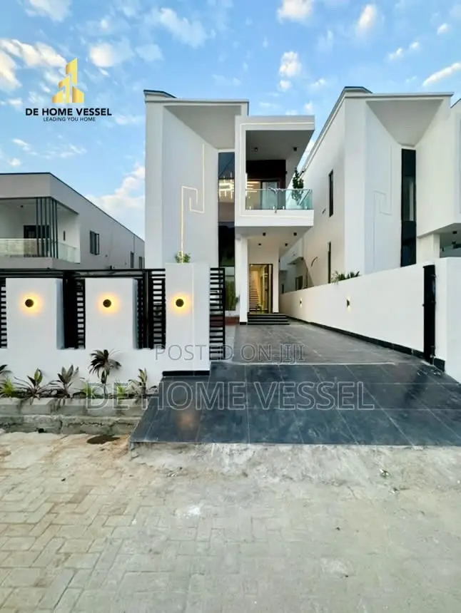5bdrm Duplex in Ajah for sale