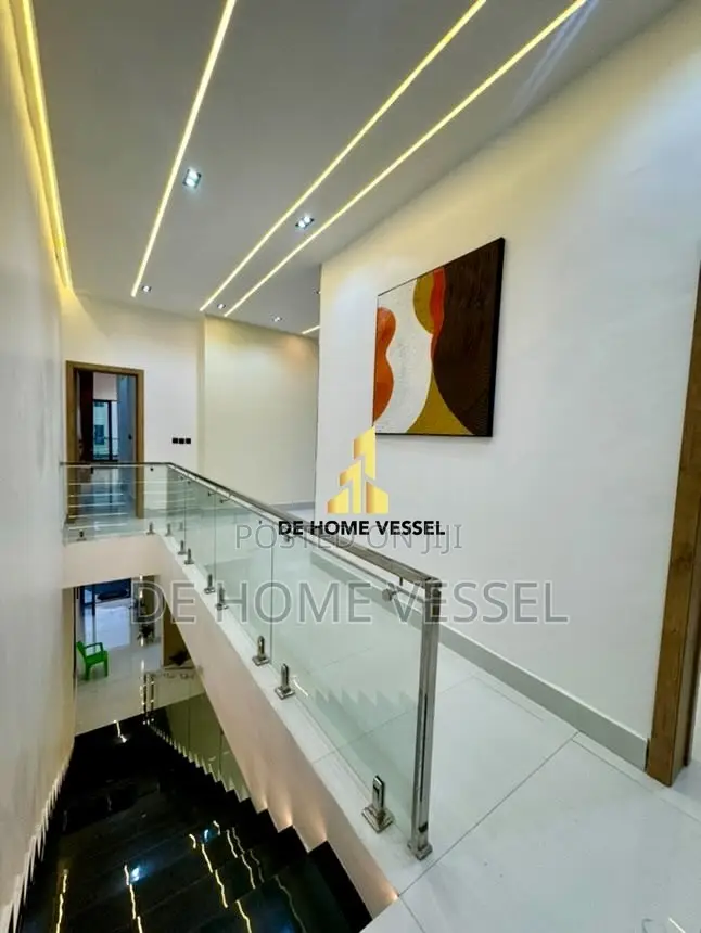 5bdrm Duplex in Ajah for sale
