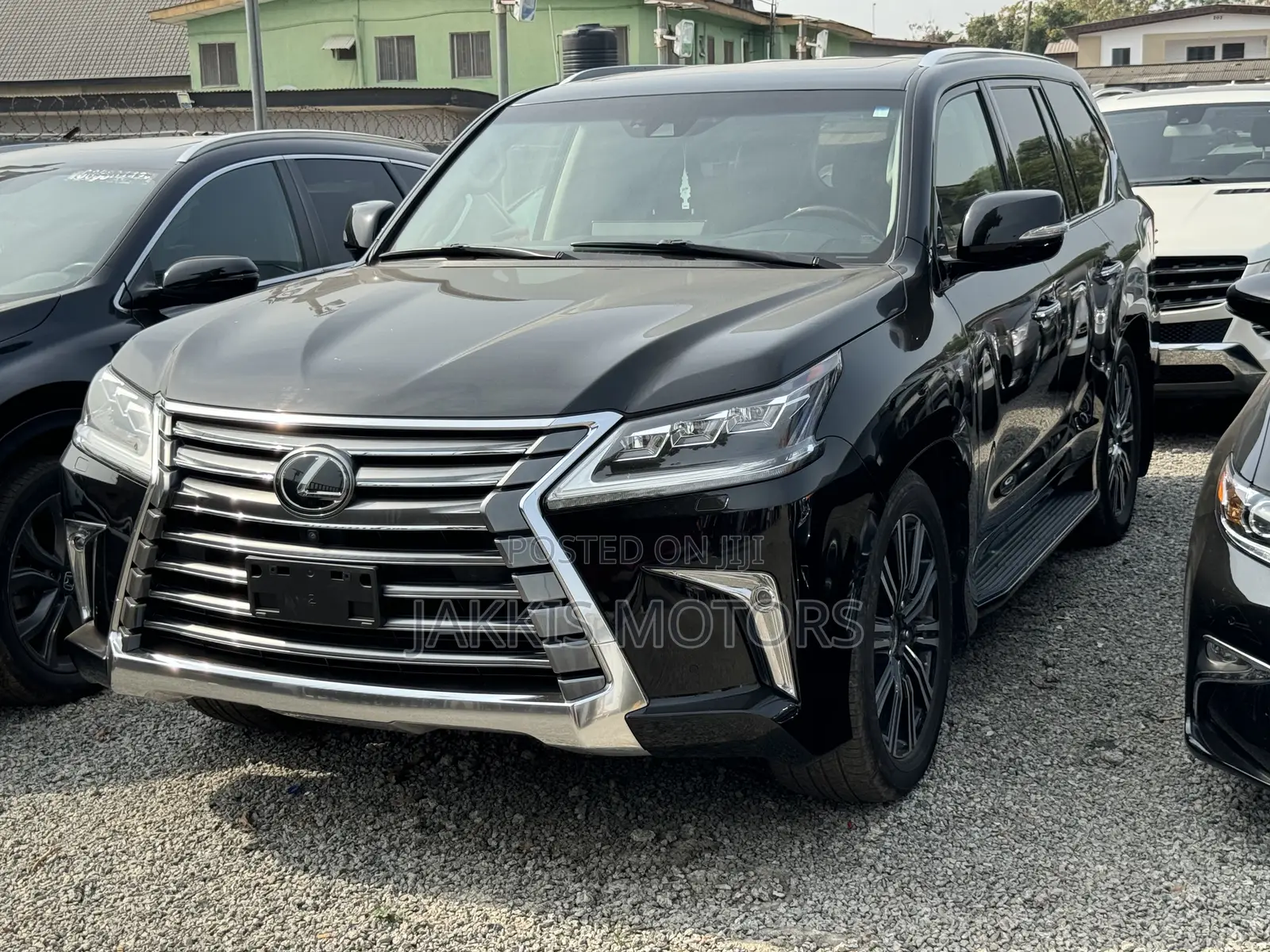 Lexus LX 2018 Black