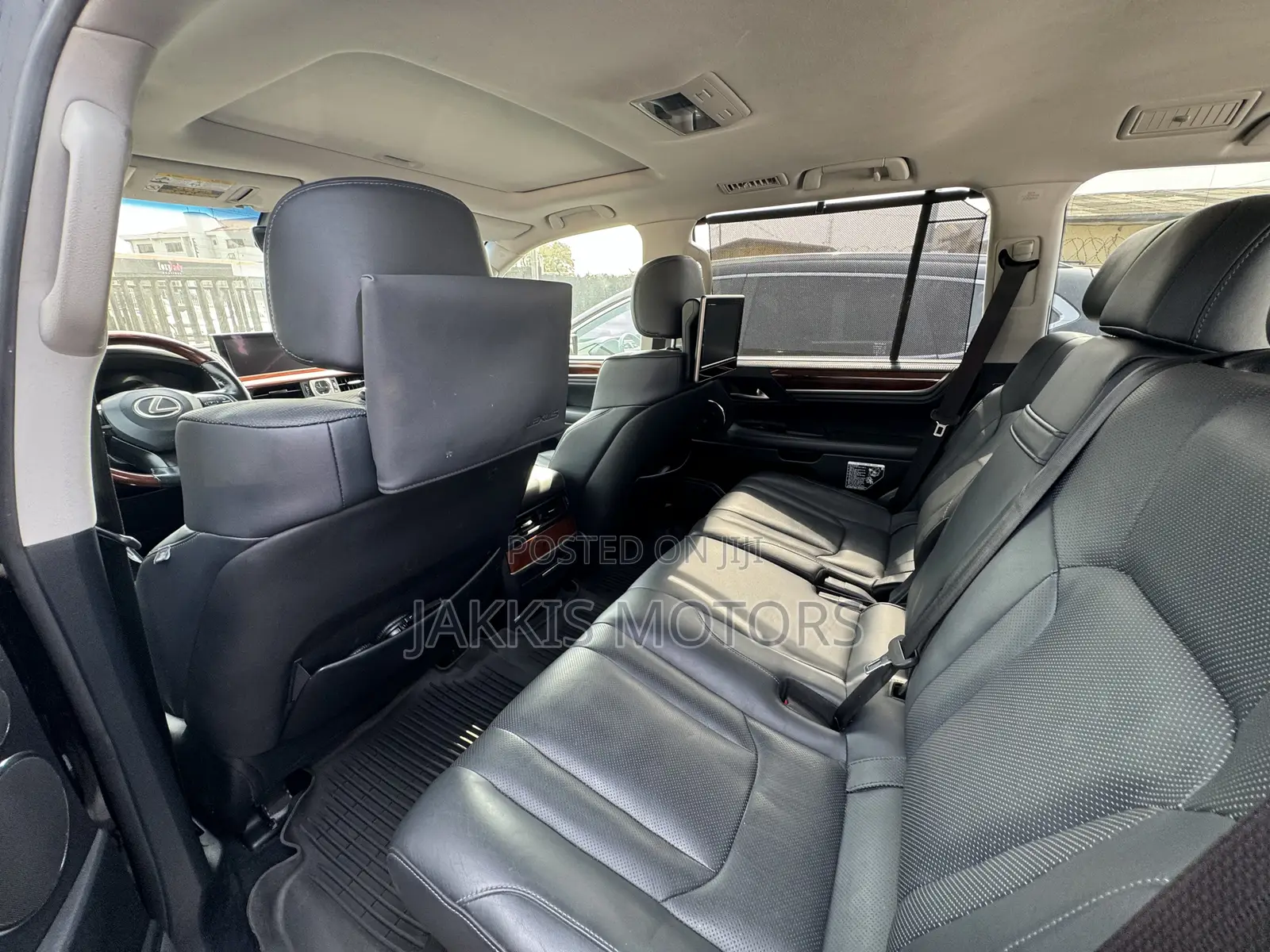 Lexus LX 2018 Black
