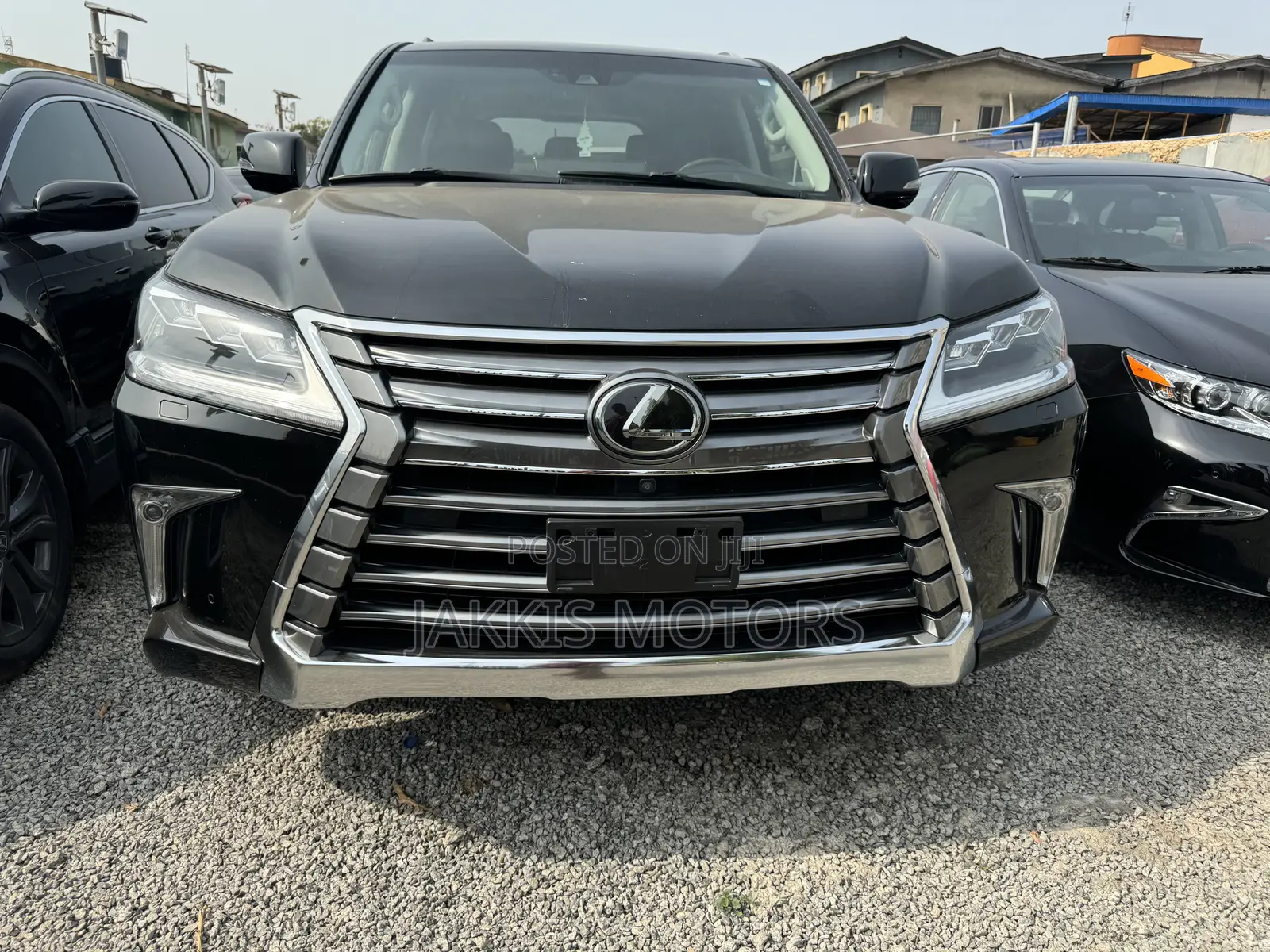 Lexus LX 2018 Black