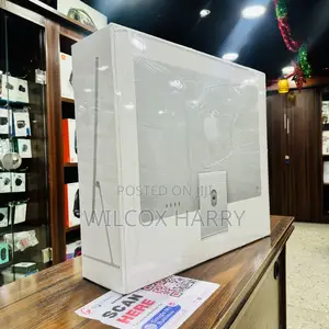 New Desktop Computer Apple iMac M1 8GB Apple M1 SSD 256GB