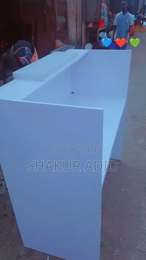 Quality Reception Table