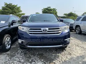 Toyota Highlander Limited 4dr SUV AWD (3.5L 6cyl 6A) 2014 Blue