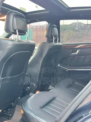 Mercedes-Benz E350 2015 Blue