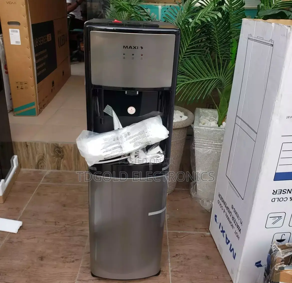 Maxi Bottom Loader Water Dispenser