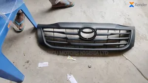 Front Grille Hilux 2012 Model Black Color
