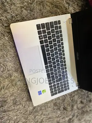 Laptop Asus A555LF 8GB Intel Core I7 HDD 500GB