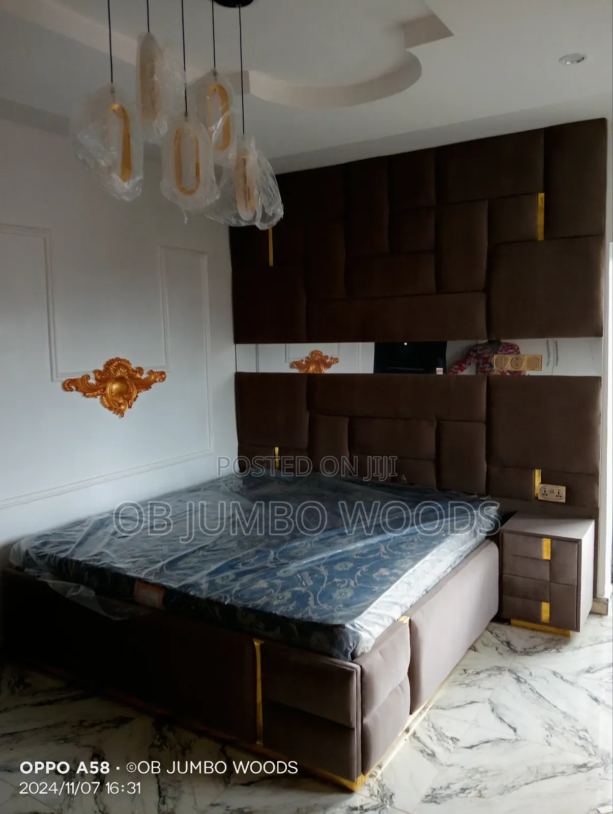 Luxury Wall to Wall Panel Bedframe