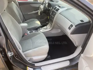 Toyota Corolla 2013 Gray