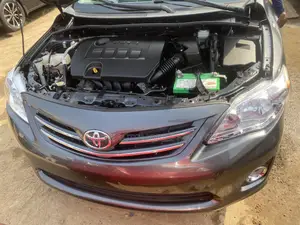 Toyota Corolla 2013 Gray