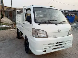 Daihatsu Hijet Delivery Truck-2022 White