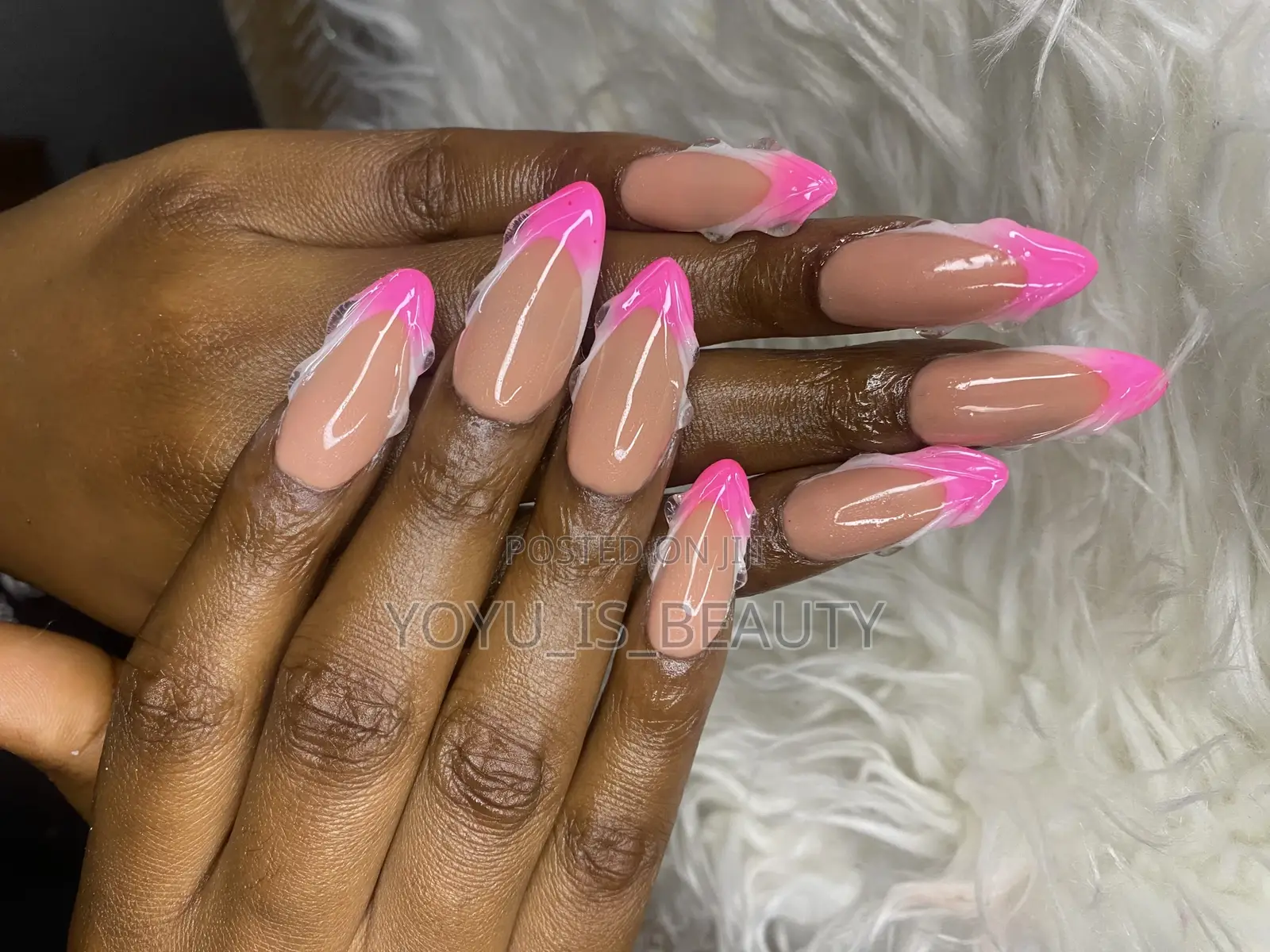 Nail Tech,Lash Tech,Micro Blading And Piercing Artist