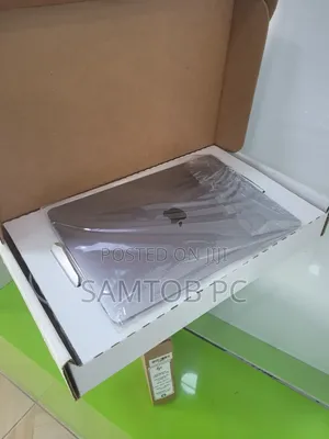 Laptop Apple MacBook 2020 8GB Apple M1 SSD 128GB
