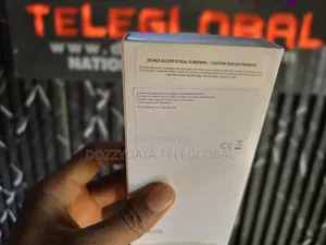 New Samsung Galaxy A06 128 GB Yellow