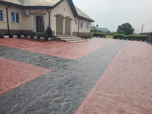 Red and Black Paint Color Pigment Acrylic Sealer