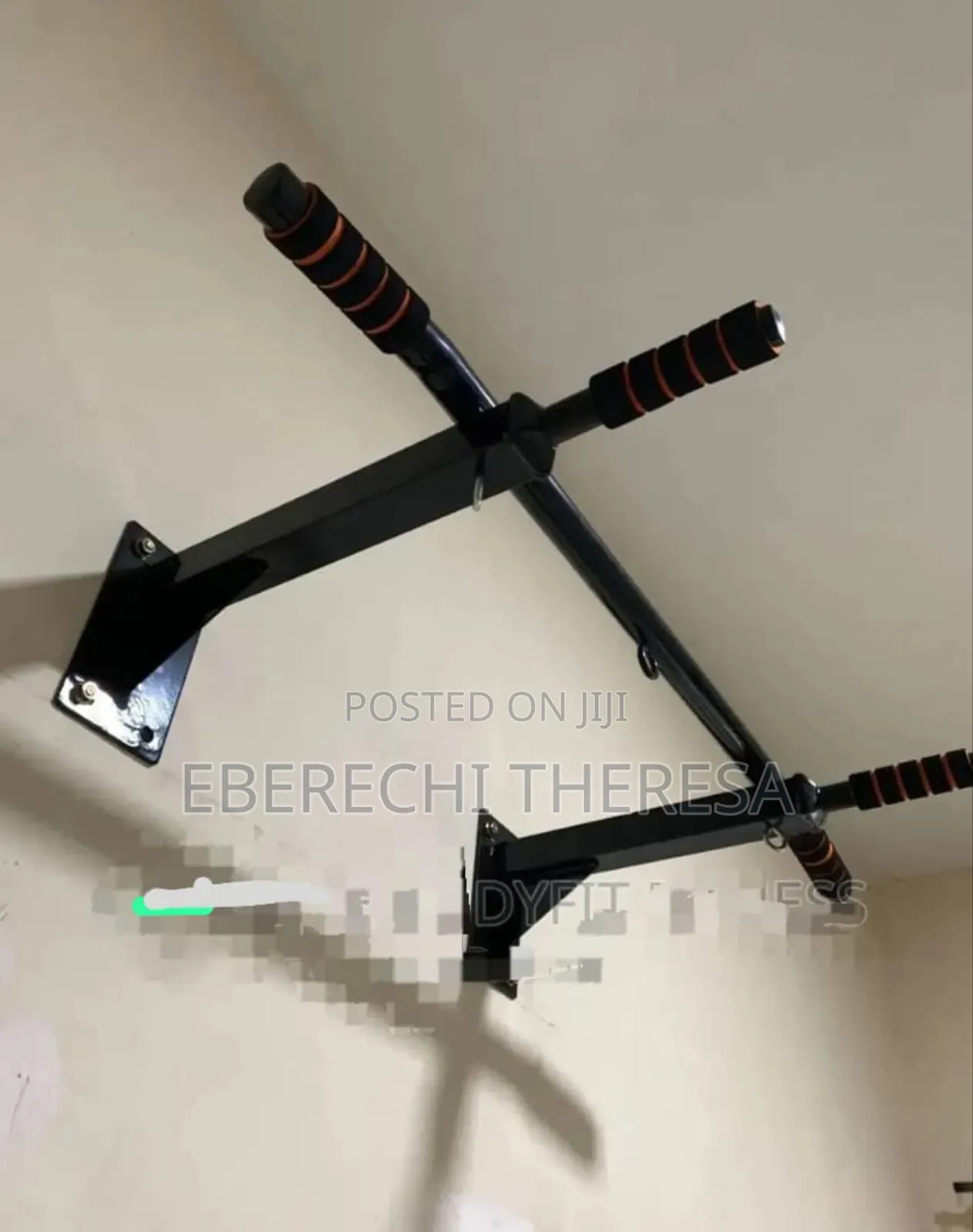 Wall Pull Up Bar