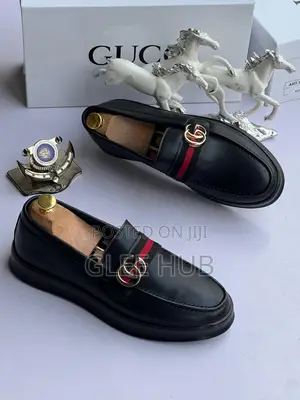 GUCCI Plain Shoes