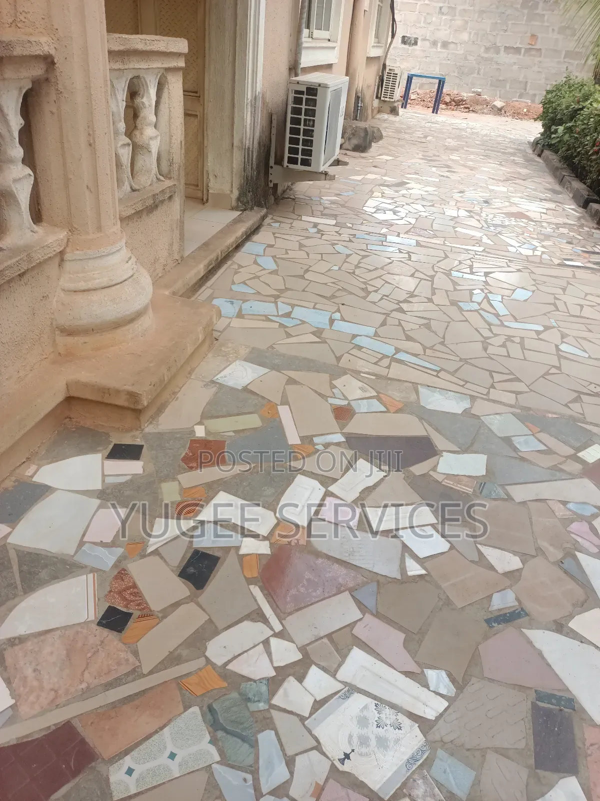 3bdrm Block of Flats in Bonsaac, Oshimili South for rent