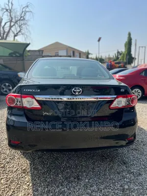 Toyota Corolla 2012 Black