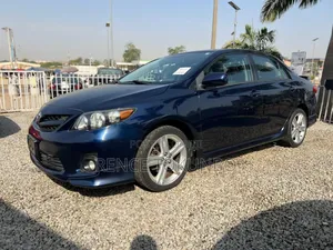 Toyota Corolla 2013 Blue