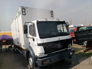 Mercedes 1820 27fit 15tonnes