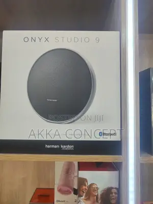 Onyx Studio 9