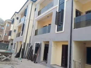 2bdrm Block of Flats in Ogombo for rent