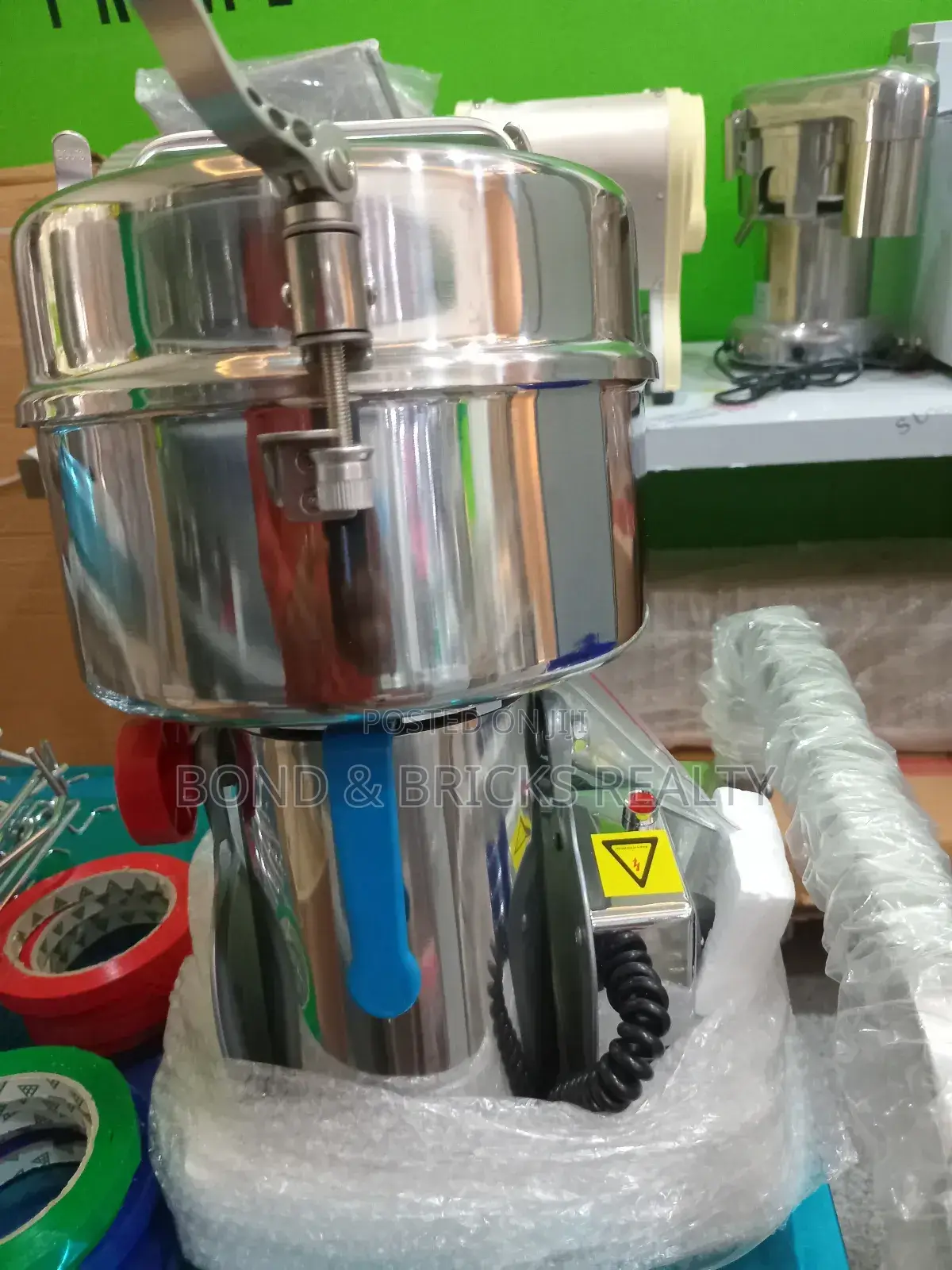 Spice Grinder 3000A