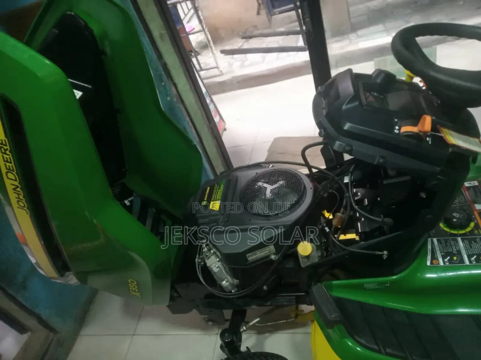 John Deere Riding Mower, X350