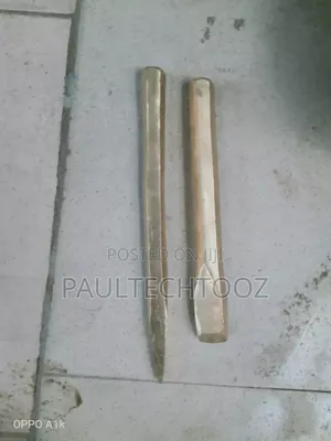 Non-Spark Chisel and Punch