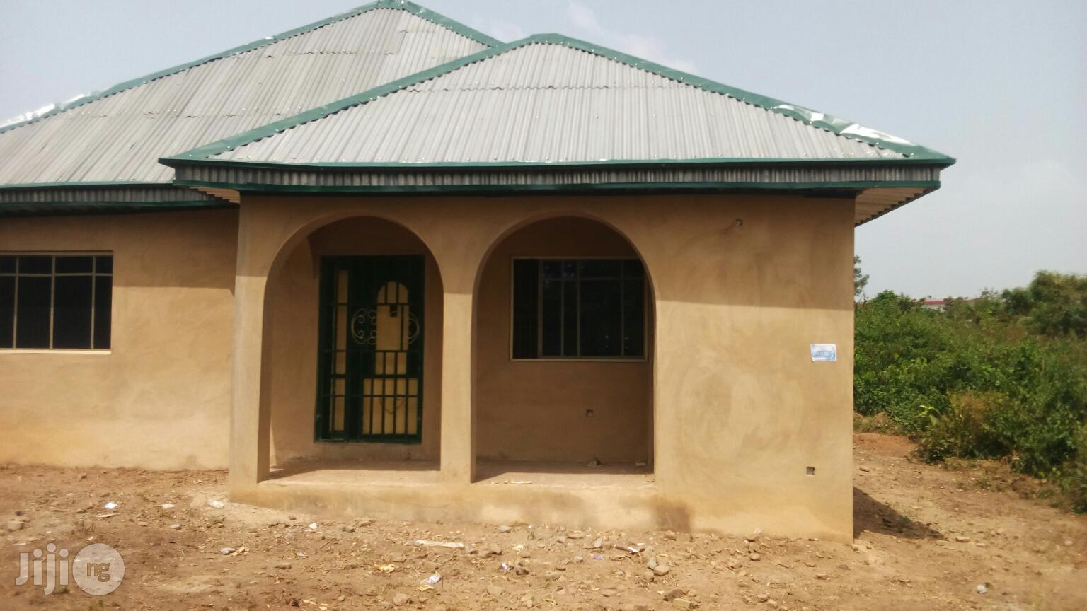 Larry & Co Building Contractor
