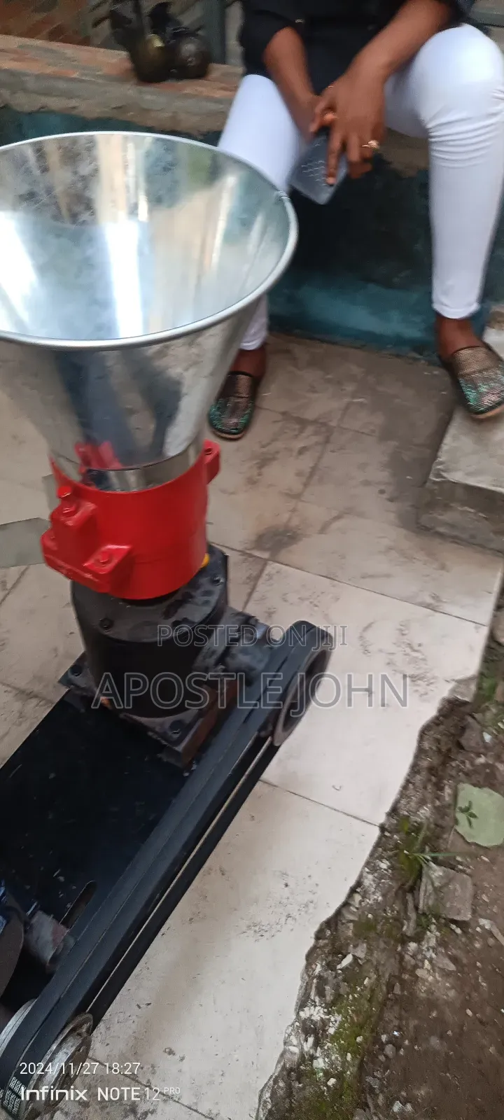 Complete Paletting Machine