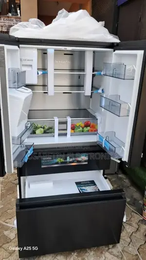 Hisense Side by Side Door Refrigerator