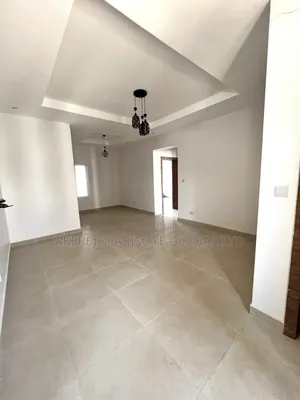 2bdrm Block of Flats in Bilad Estate for rent